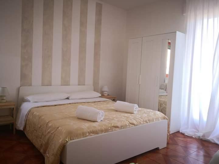 פולינאנו א מארה Casa Immacolata Affittacamere מראה חיצוני תמונה